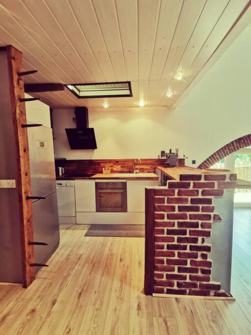 Maison De Village, Jacuzzi, Salle Cinema Valencin 외부 사진