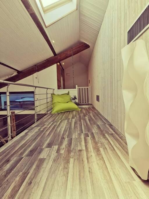 Maison De Village, Jacuzzi, Salle Cinema Valencin 외부 사진